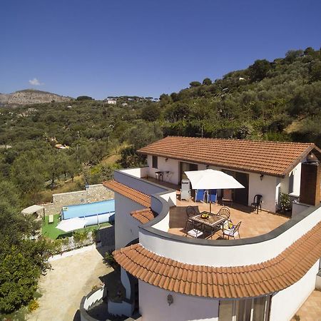 Appartamento Villa Degli Ulivi Sant’Agnello Kültér fotó