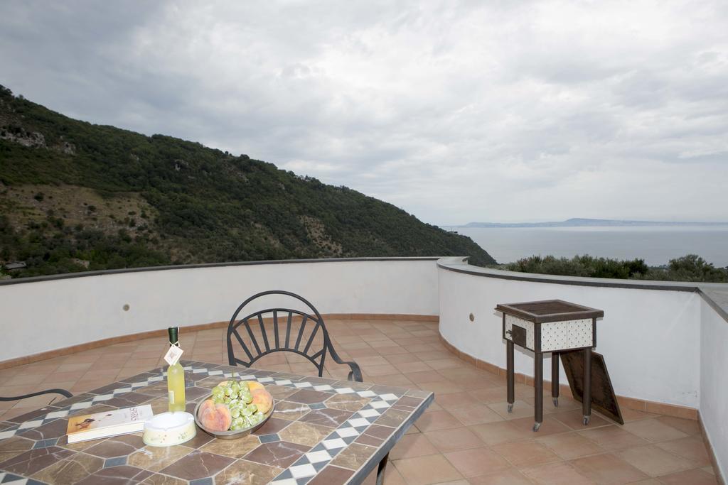 Appartamento Villa Degli Ulivi Sant’Agnello Szoba fotó