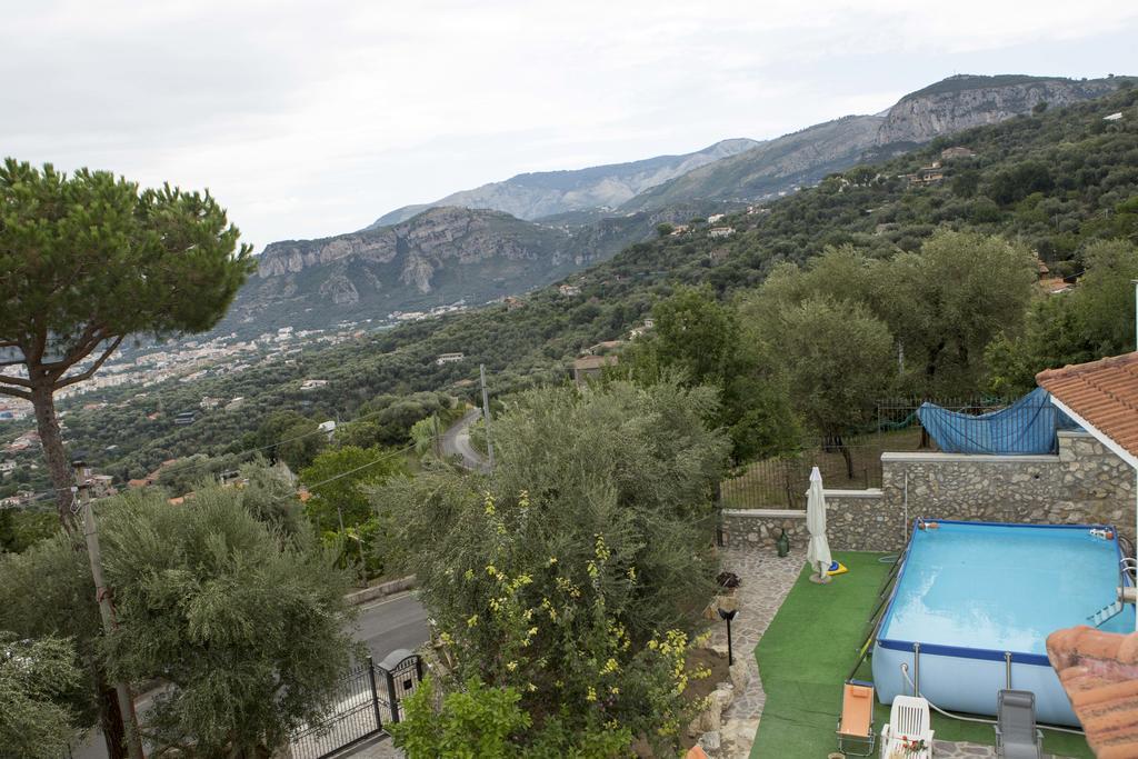 Appartamento Villa Degli Ulivi Sant’Agnello Szoba fotó