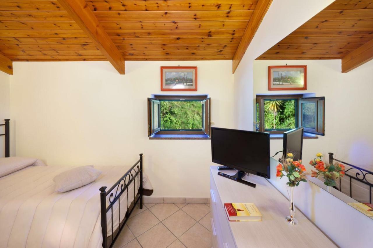 Appartamento Villa Degli Ulivi Sant’Agnello Kültér fotó